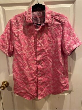 Robert Graham Pink Paisley Short-Sleeve Button-Down Shirt